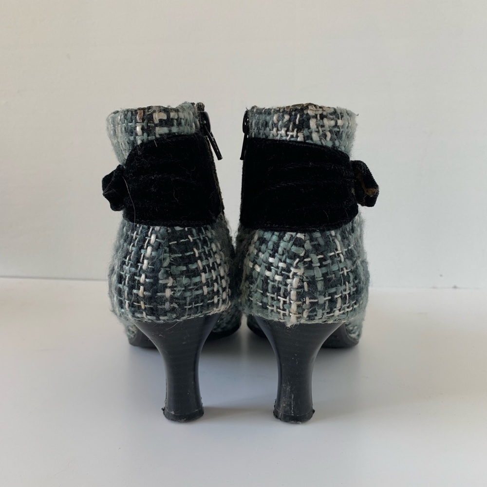 Tweed Booties - Picture 7 of 8